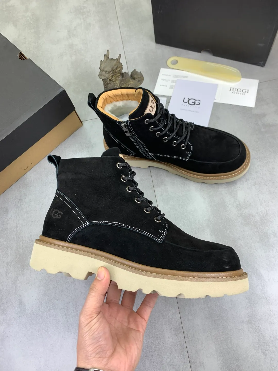 Men's men's shoes P620 New arrival🆕🆕🆕 IUGGI Men's British retro Martin boots Winter new men's outdoor hiking boots First layer of cowhide on the outside Wool on the inside Comfortable and warm Rubber sole sole Non-slip and firm Trendy and fashionable Casual and versatile Size: 39-44 (customized for 45) Color: two colors